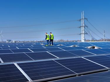 Solar installation on roof of Prologis Park Bleiswijk DC3