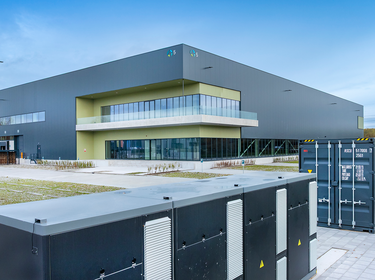 Distribution center in Almere powered by a microgrid